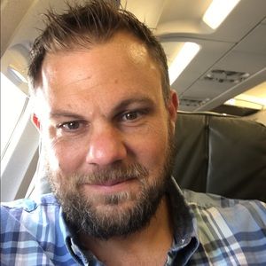 Meet your Posher, Josh